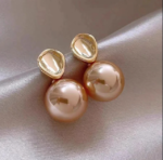 Minimal Rose Gold Shade Pearl Earrings