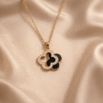 Seraya Noir Clover Pendant