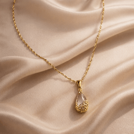 Vintage Filigree Teardrop Crystal Pendant Necklace